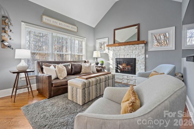 161 E Cold Hollow Farms Drive, Mooresville, NC 28117