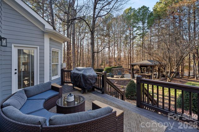 161 E Cold Hollow Farms Drive, Mooresville, NC 28117