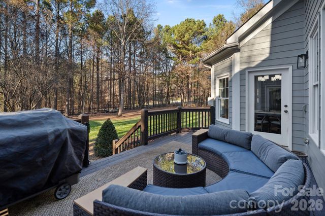 161 E Cold Hollow Farms Drive, Mooresville, NC 28117