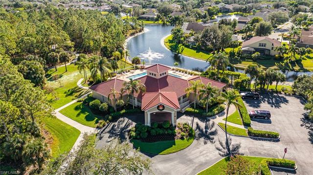 382 Burnt Pine DR, Naples, FL 34119