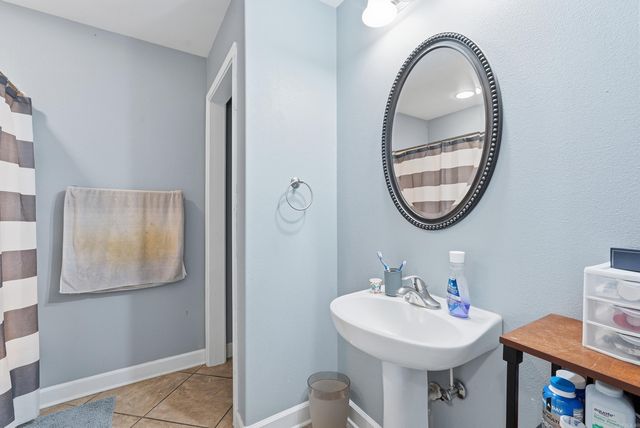 382 Arkridge Road, Hot Springs, AR 71913