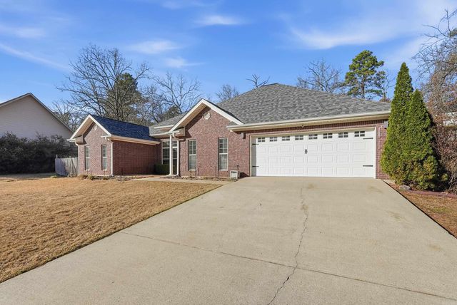 382 Arkridge Road, Hot Springs, AR 71913
