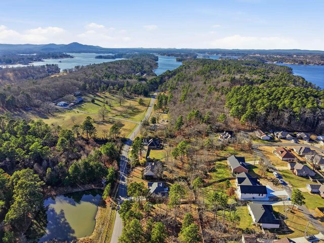 382 Arkridge Road, Hot Springs, AR 71913