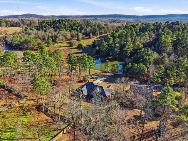 382 Arkridge Road, Hot Springs, AR 71913