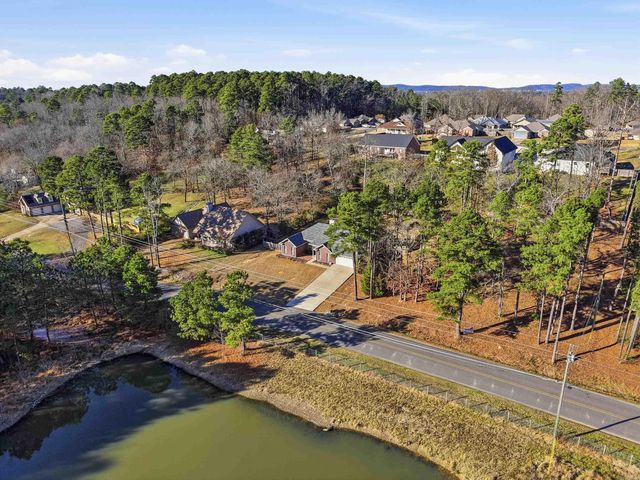 382 Arkridge Road, Hot Springs, AR 71913