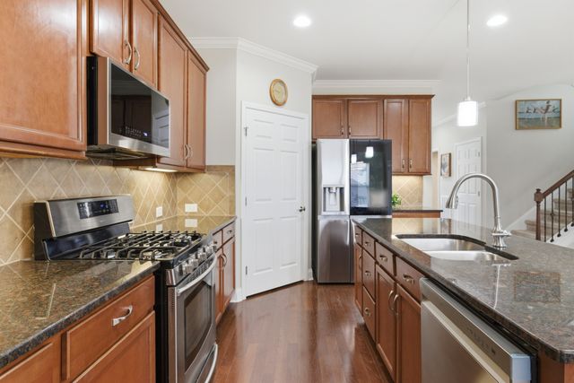 110 Irvine Ln, Franklin, TN 37064