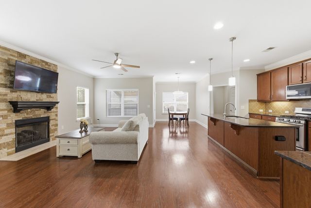 110 Irvine Ln, Franklin, TN 37064