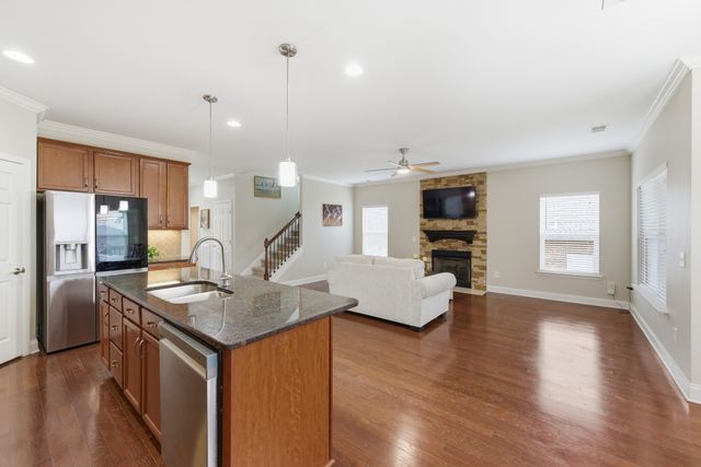 110 Irvine Ln, Franklin, TN 37064