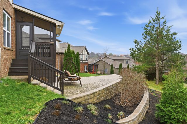 110 Irvine Ln, Franklin, TN 37064