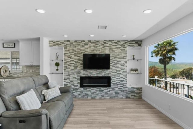 7467 Mission Gorge Rd. 219, Santee, CA 92071