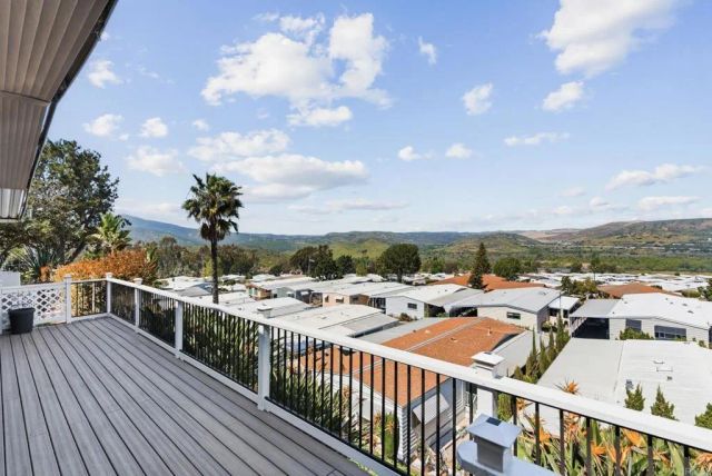 7467 Mission Gorge Rd. 219, Santee, CA 92071