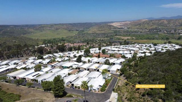 7467 Mission Gorge Rd. 219, Santee, CA 92071