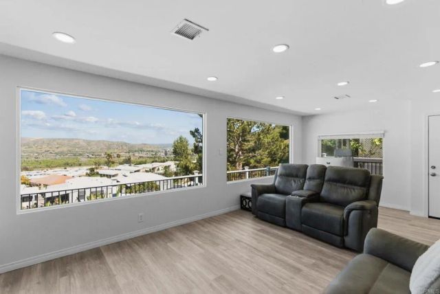 7467 Mission Gorge Rd. 219, Santee, CA 92071