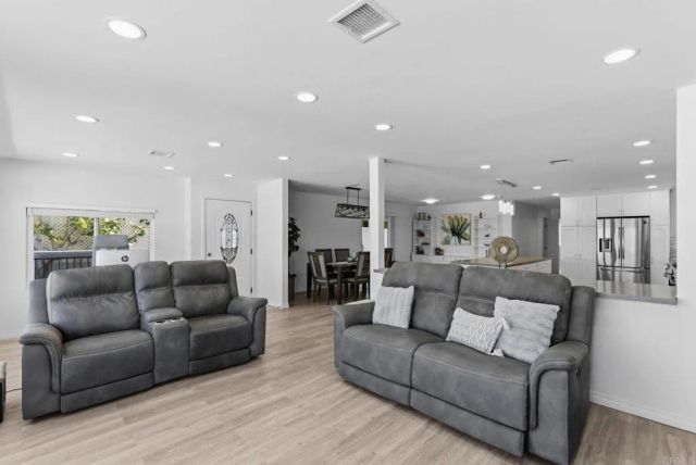 7467 Mission Gorge Rd. 219, Santee, CA 92071