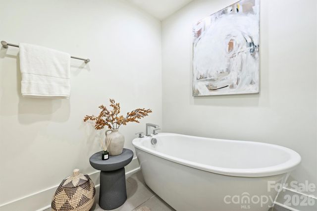 2111 Parson Street, Charlotte, NC 28205