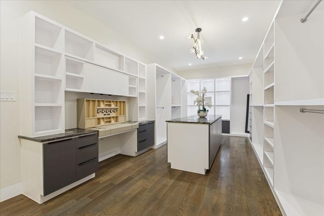 2610 Westgrove Lane, Houston, TX 77027