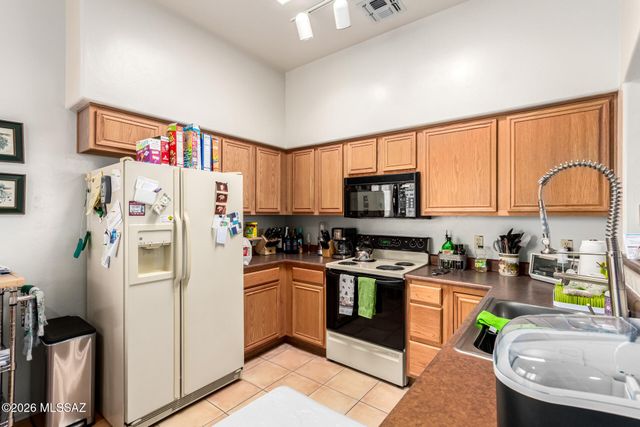 7379 E Placita Sacra, Tucson, AZ 85715