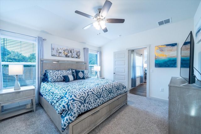 201 Elm Creek Drive, Hutto, TX 78634