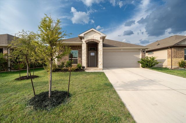 201 Elm Creek Drive, Hutto, TX 78634