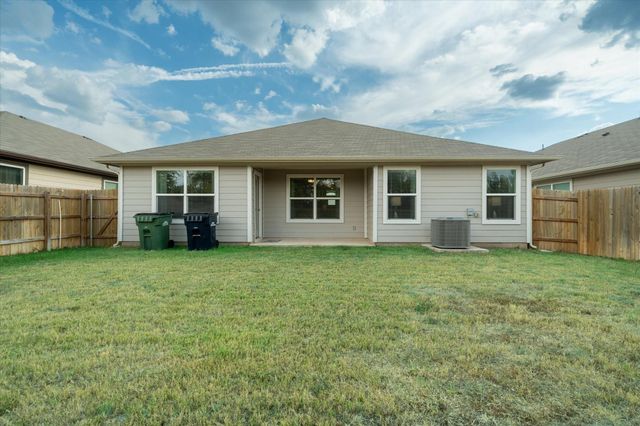 201 Elm Creek Drive, Hutto, TX 78634