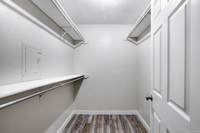 8611 Datapoint Dr Apt 43, San Antonio, TX 78229