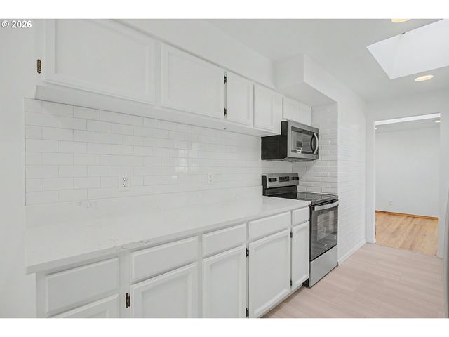3018 Se 119TH Ave, Portland, OR 97266