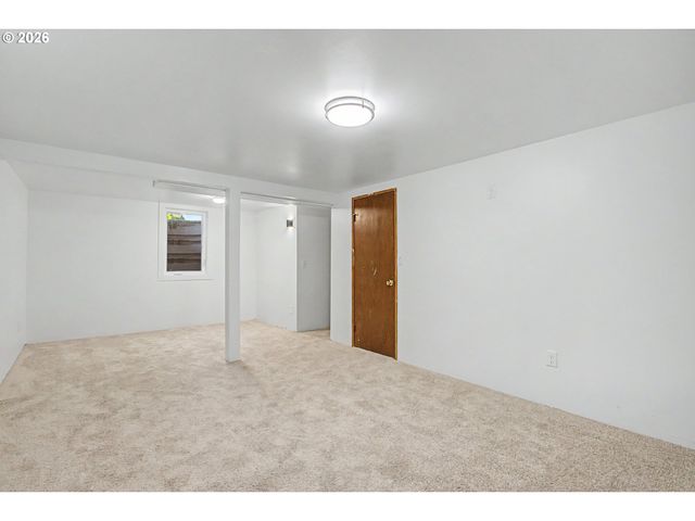 3018 Se 119TH Ave, Portland, OR 97266