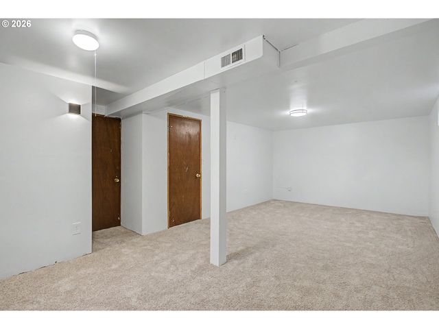 3018 Se 119TH Ave, Portland, OR 97266