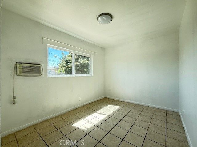818 E C St, Colton, CA 92324
