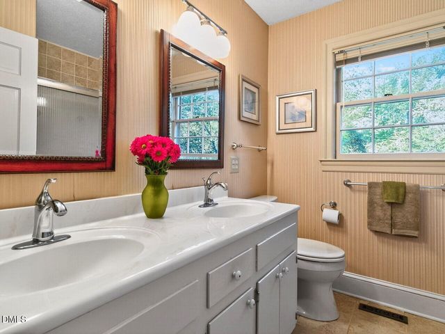 3605 Windemere Place, Raleigh, NC 27604