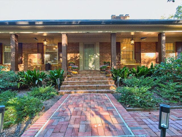 3605 Windemere Place, Raleigh, NC 27604