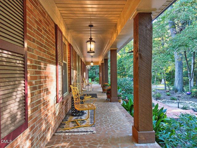 3605 Windemere Place, Raleigh, NC 27604