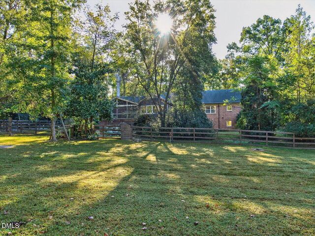 3605 Windemere Place, Raleigh, NC 27604