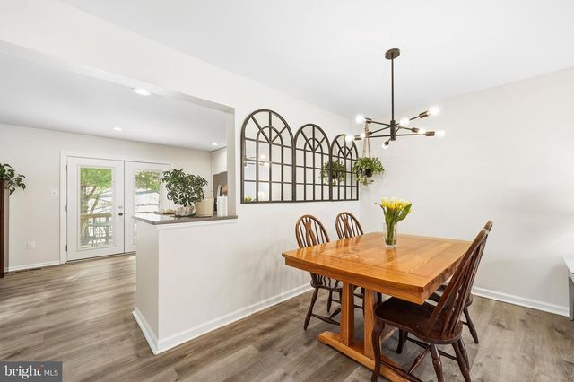 3059 ANTRIM CIR, Dumfries, VA 22026