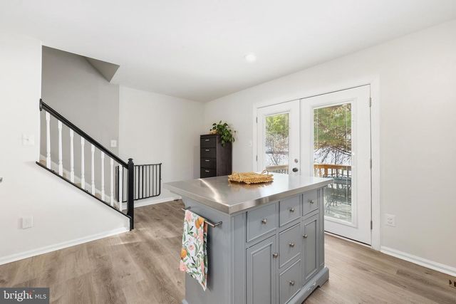 3059 ANTRIM CIR, Dumfries, VA 22026