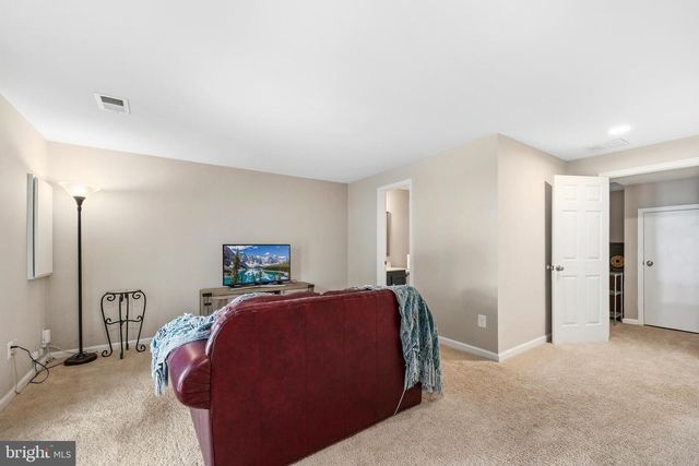 3059 ANTRIM CIR, Dumfries, VA 22026