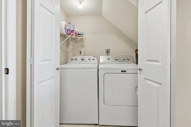 3059 ANTRIM CIR, Dumfries, VA 22026