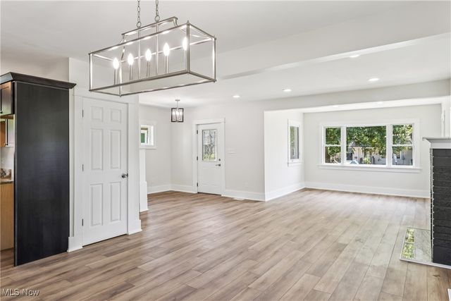 1551 Preston Avenue, Akron, OH 44305