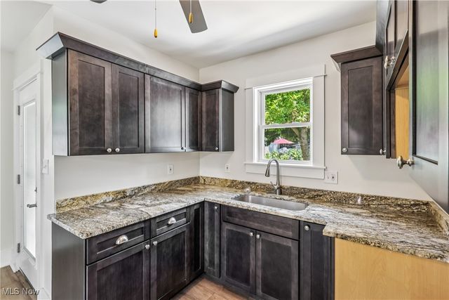 1551 Preston Avenue, Akron, OH 44305