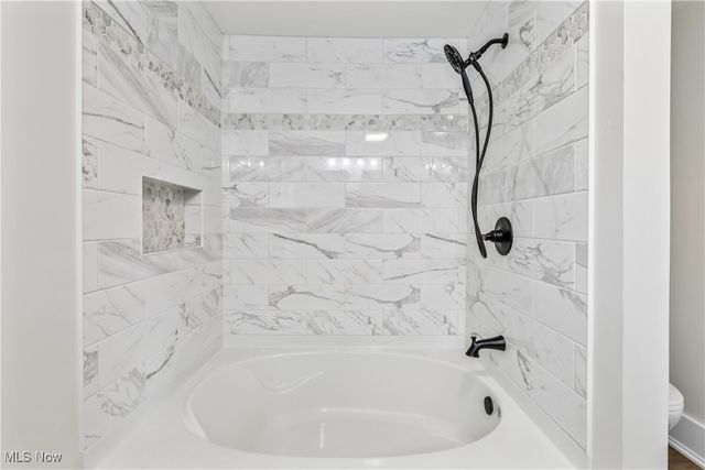 1551 Preston Avenue, Akron, OH 44305