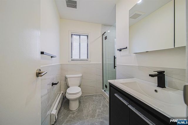 301 Grant Avenue 301, Cliffside Park, NJ 07010