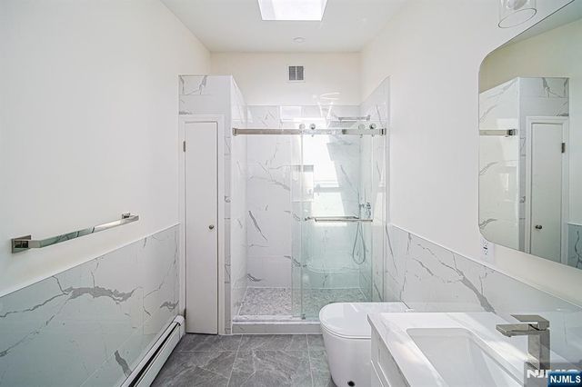 301 Grant Avenue 301, Cliffside Park, NJ 07010