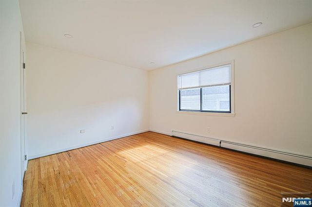 301 Grant Avenue 301, Cliffside Park, NJ 07010
