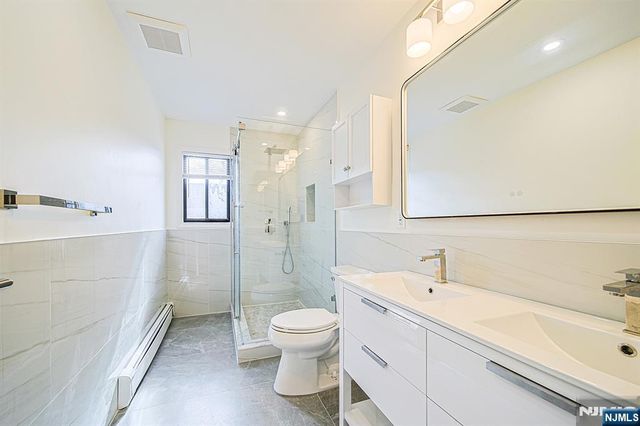 301 Grant Avenue 301, Cliffside Park, NJ 07010