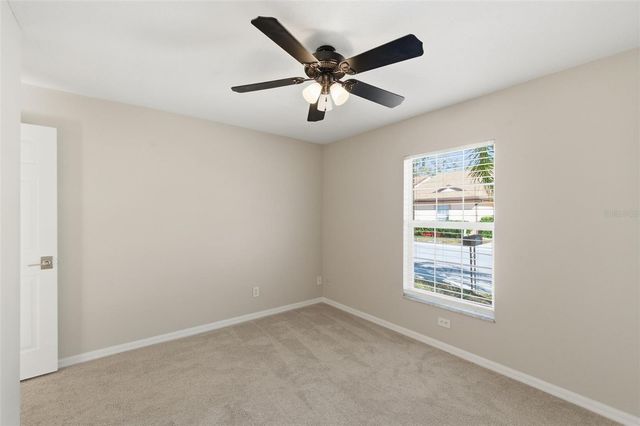 8618 VILLA LARGO DRIVE, Tampa, FL 33614