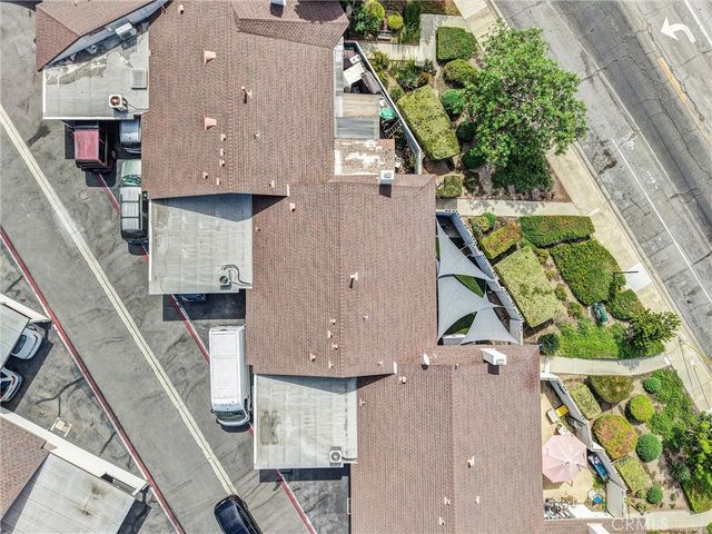 679 S Indian Hill B, Claremont, CA 91711