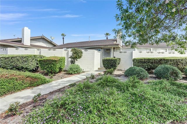 679 S Indian Hill B, Claremont, CA 91711