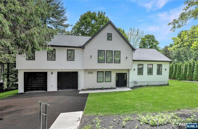 896 Union Valley Road, West Milford, NJ 07480