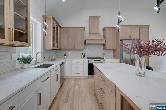 896 Union Valley Road, West Milford, NJ 07480