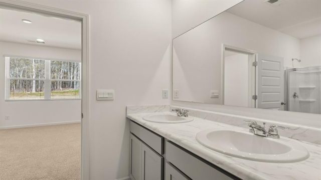 8592 Secretariat Drive, Lithonia, GA 30058